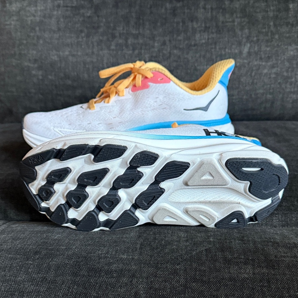 Hoka Clifton 9 White and Blue Sneakers with Yellow Accents - Picture 2 of 3